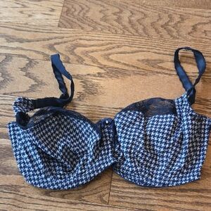 Panache - Navy and White Houndstooth Bra - Size 32 FF